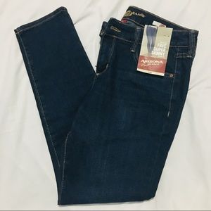 Arizona Jean Co. Fave Super Skinny Jeans 9 Short